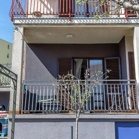 Apartment Modern In With Balcony