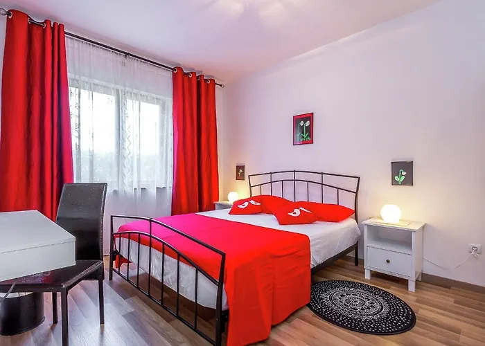 In Near Center 아파트 *